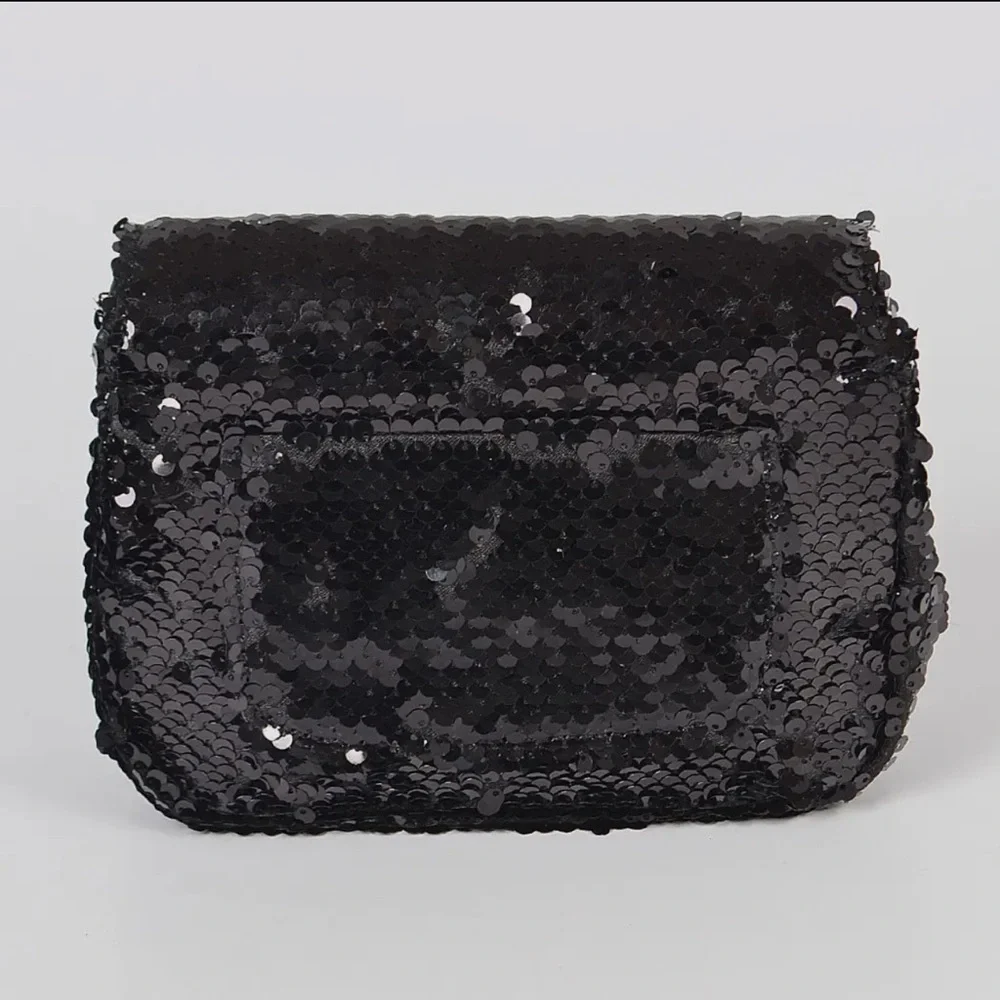 ShopEvelynne Black Sequin Crossbody Bag with Gold Chain - Picture 4 of 4